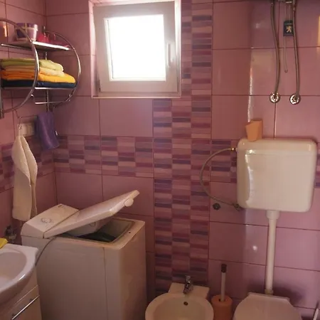 Lela Apartment